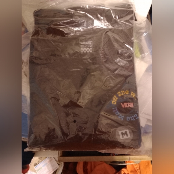 NWT VANS M SHIRT OFF THE WALL - Picture 2 of 6